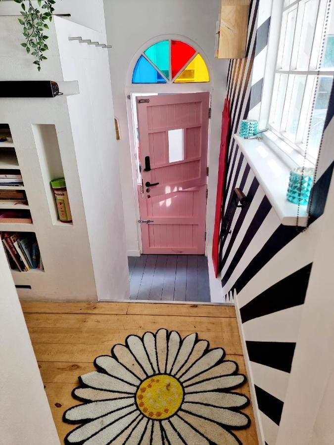 Quirky Seaside Family Cottage Walk To The Waves! Hove Esterno foto